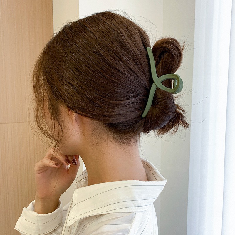 Big Hair Clips for Thin Hair,Matte Color Hair Clamps, Large Cross Hair Claws, Hair Accessory for Women and Girls